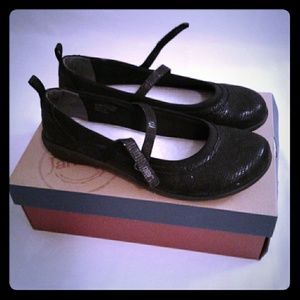JBU memory foam mary jane black flat NWOT size 10